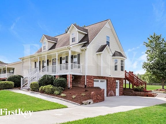 2nd image of 623 Sunset Ridge Ln