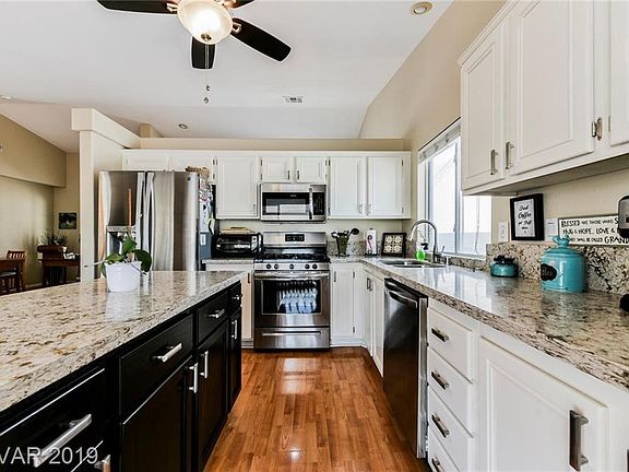 4th image of 5921 Briar Rose Ln