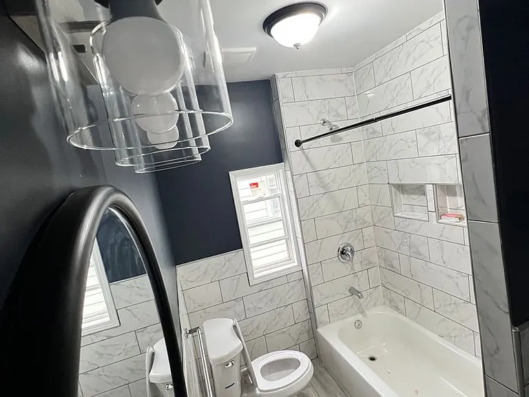 313 Lasalle Ave #2 — Photo 15