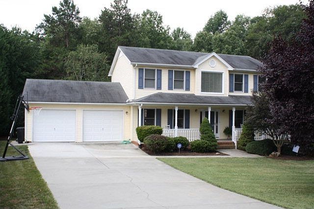1st image of 123 Robinwood Pl