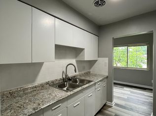 5100 Lee Rd APT 11, Maple Heights, OH 44137