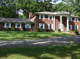 1001 Burnett Station Rd, Seymour, TN 37865