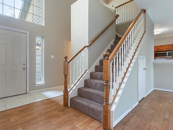 4th image of 8619 Brittania Ct