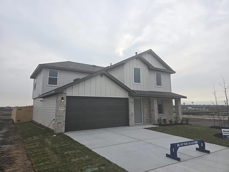 20209 Tester St — Photo 2