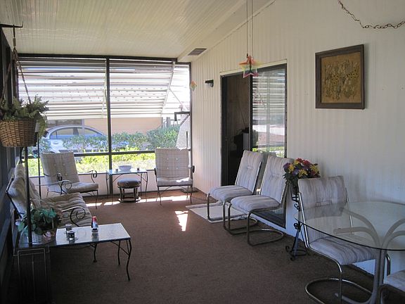 Screened Porch
