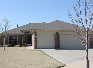 3448 Grant Rd, Norman, OK 73071