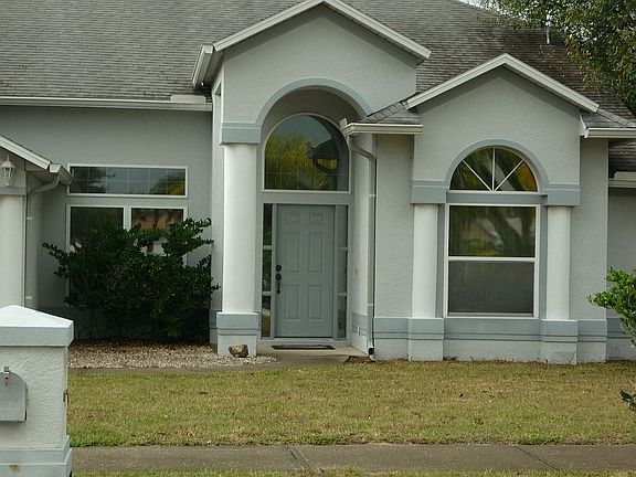 2nd image of 4770 Winchester Dr
