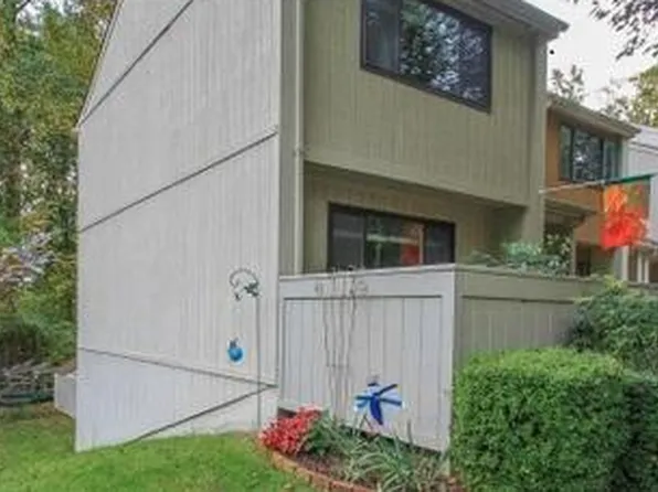 (undisclosed Address), Woodbridge, VA 22191