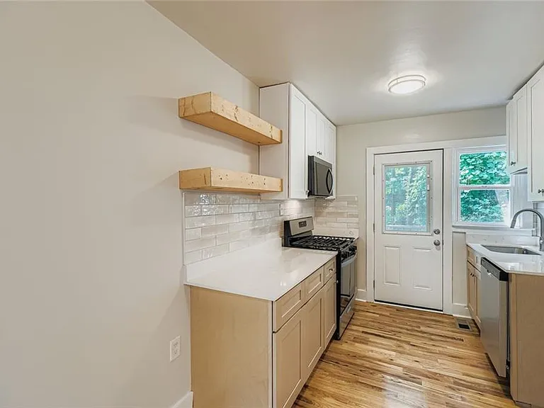 1191 Beechview Dr SE — Photo 10
