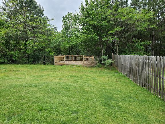 2nd image of 1144 Castlemaine Dr