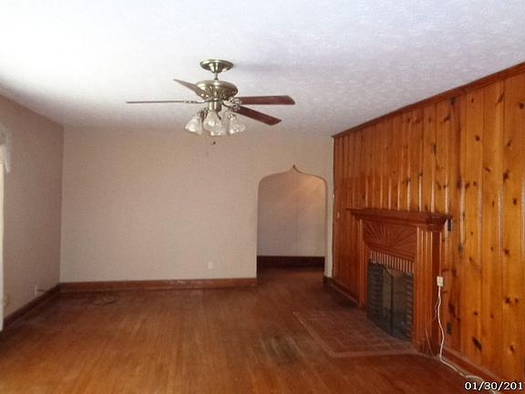 2nd image of 6101 Washington Pike