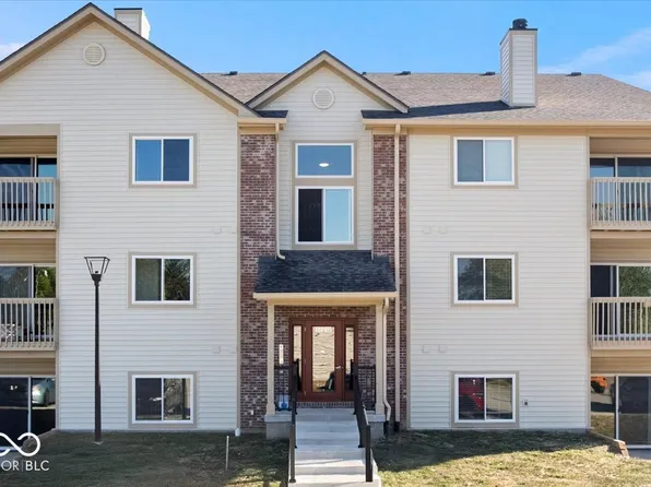 12515 Timber Creek Dr Unit 1, Carmel, IN 46032