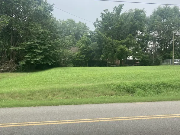 6053 Stinson St, Milan, TN 38358