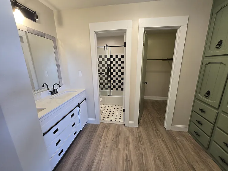 7458 Woodside Rd — Photo 11