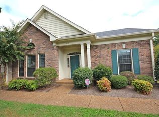 9207 Sawyer Brown Rd, Nashville, TN 37221