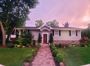 4969 Amboy Rd, Staten Island, NY 10312