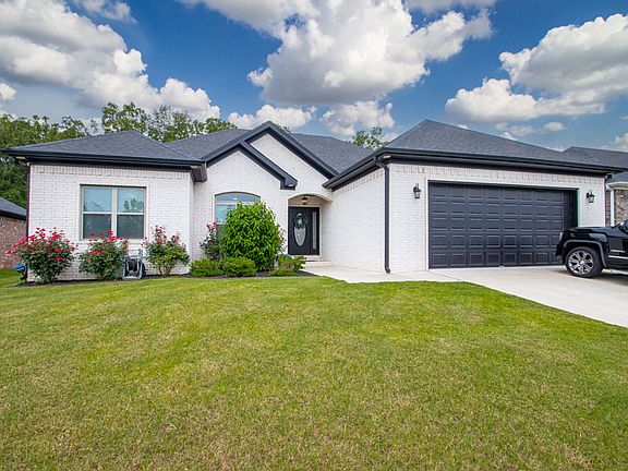 2nd image of 9025 Wooddale Dr