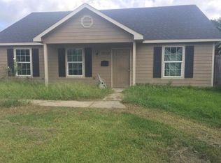 3028 Ash Ave, Groves, TX 77619