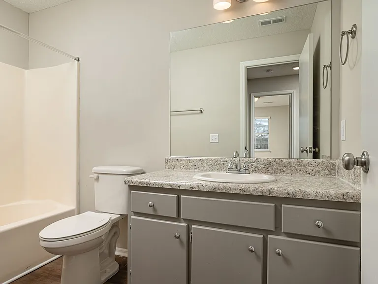 Vandergriff Village by Callio Properties — Photo 18