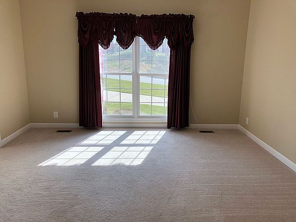 4th image of 2078 Mossy Oak Cir