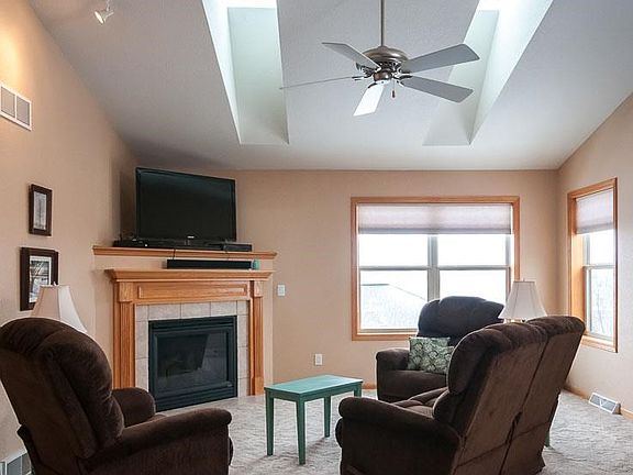 5th image of 391 Kelvington Dr #391