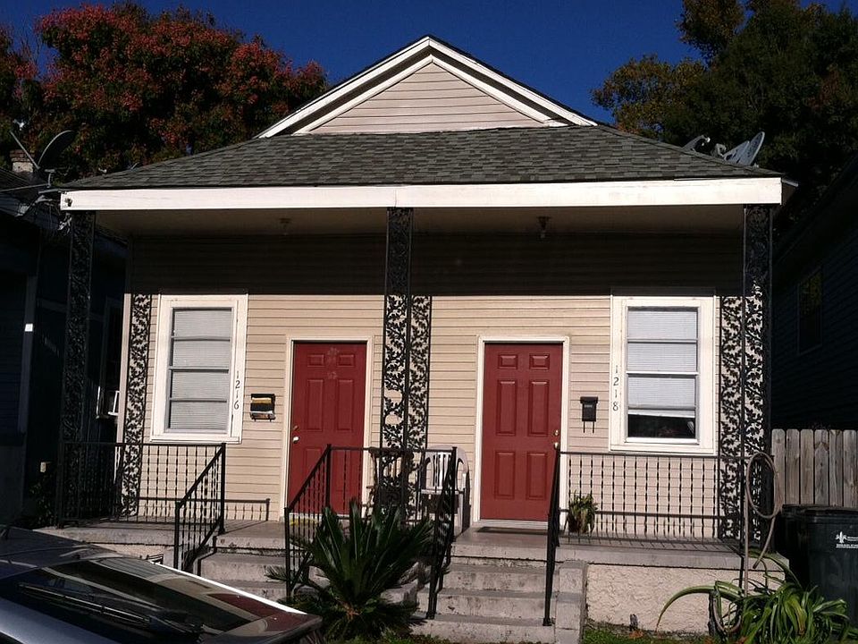 1st image of 1218 Hillary St