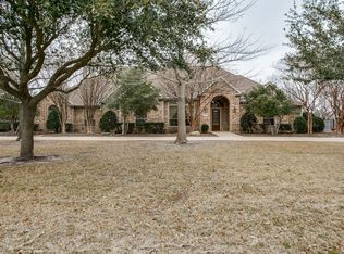 1630 Plum Creek Dr, Midlothian, TX 76065