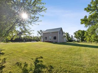 352 5th Ave, Walcott, ND