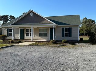107 Oyster Lndg, Hubert, NC 28539