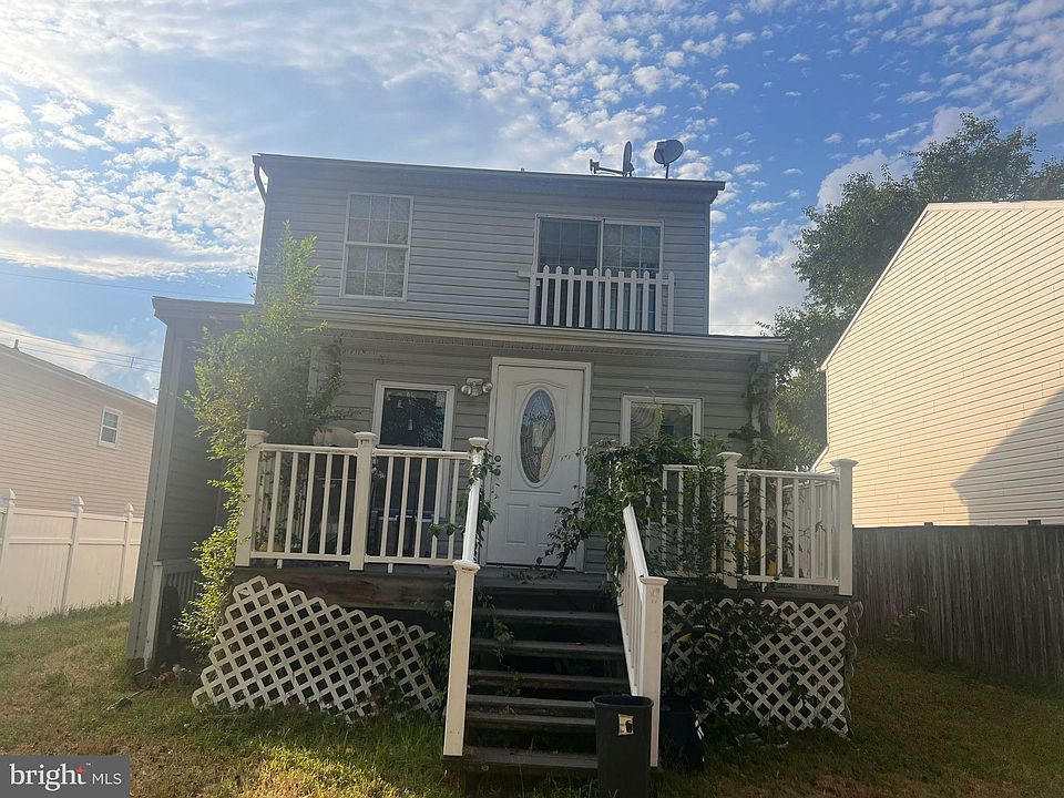 2nd image of 14 Queen Anne Rd