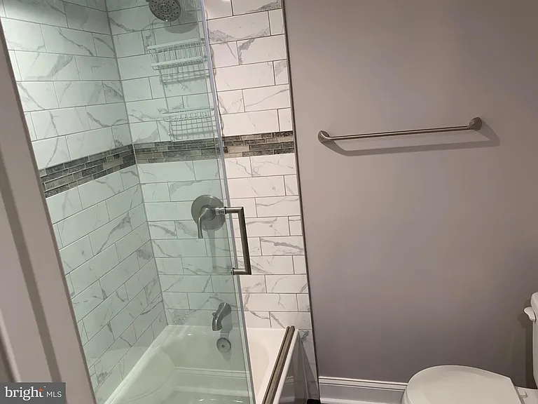 2314 Huidekoper Pl NW — Photo 31