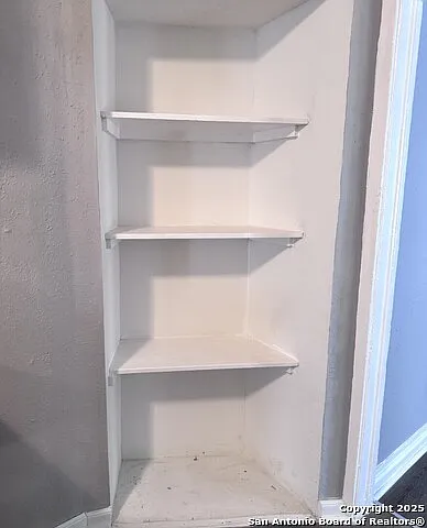 403 Terrell Ave #2 — Photo 7