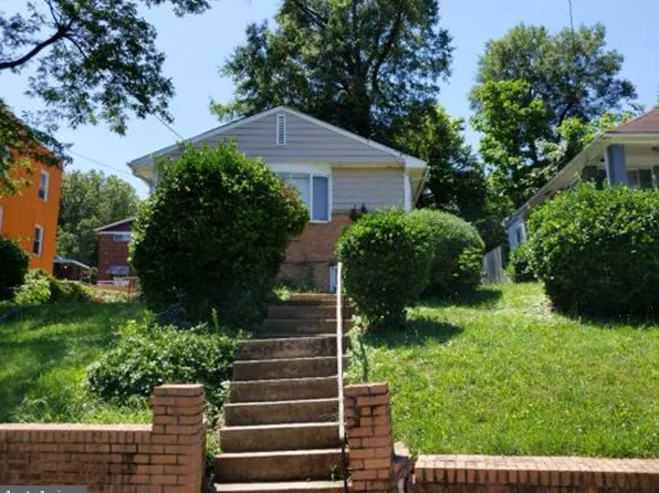 4527 Foote St NE, Washington, DC 20019