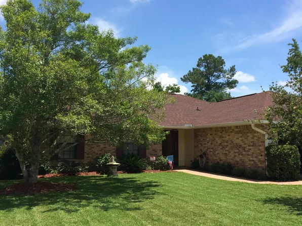 800 N Lake Caddo Ct, Slidell, LA 70461