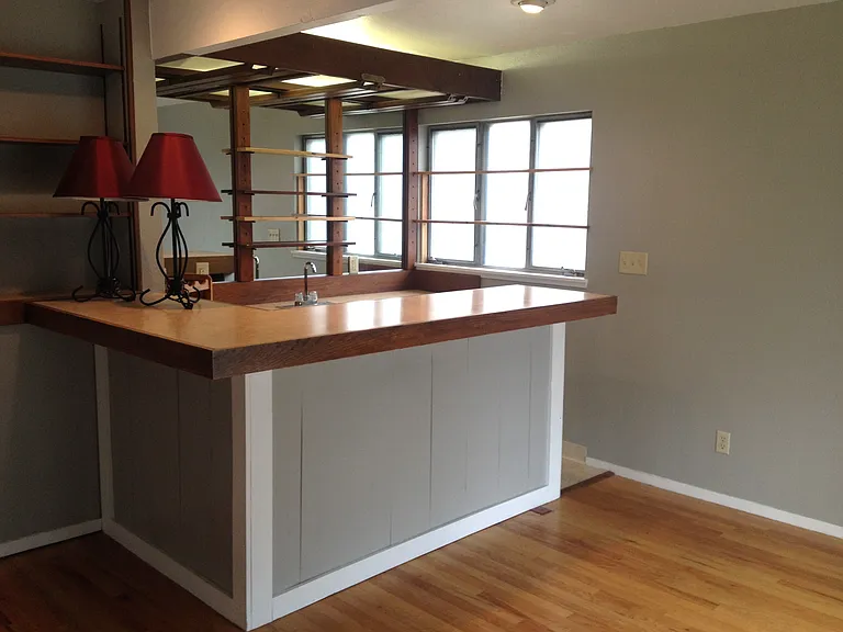 2231 Riviera St — Photo 7