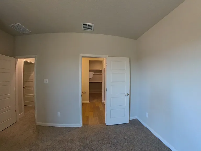 7122 Magnolia Blf #2 — Photo 20