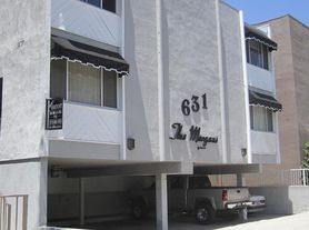 631 E Palm Ave, Burbank, CA