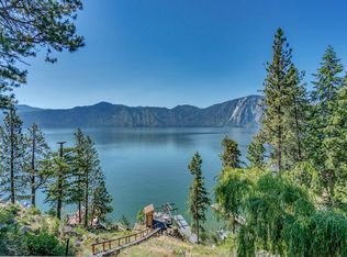 30 Grandview Ln, Bayview, ID 83803