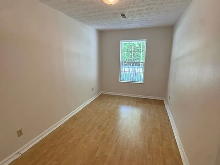 3222 Craigs Chapel Rd — Photo 5