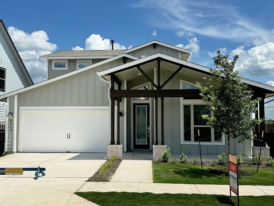 8713 Lullwater Trail