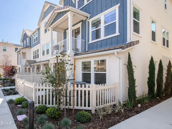 568 Apricot Ln, Fillmore, CA 93015