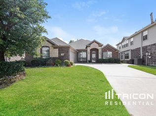 7100 Brekenridge Dr, Fort Worth, TX 76179