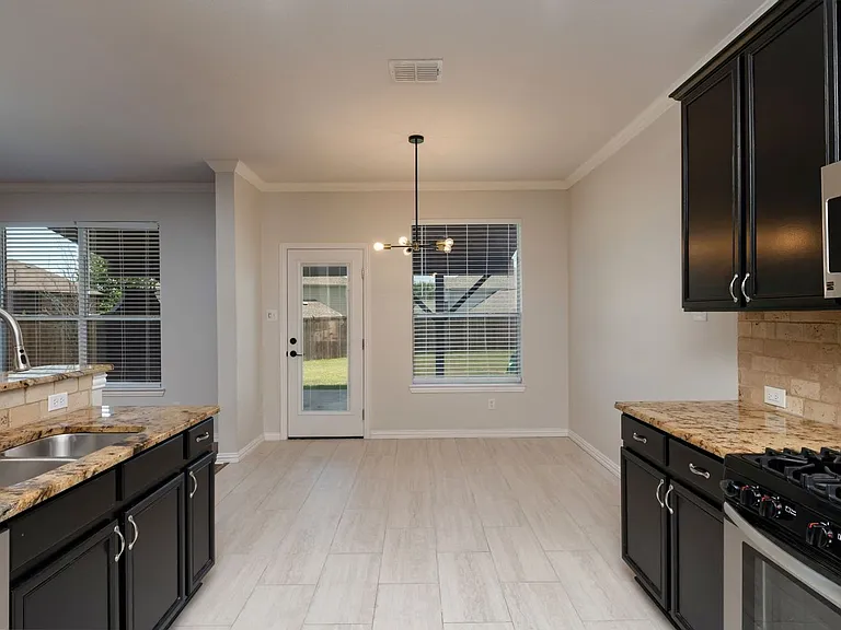 404 Tarpan Trl — Photo 10