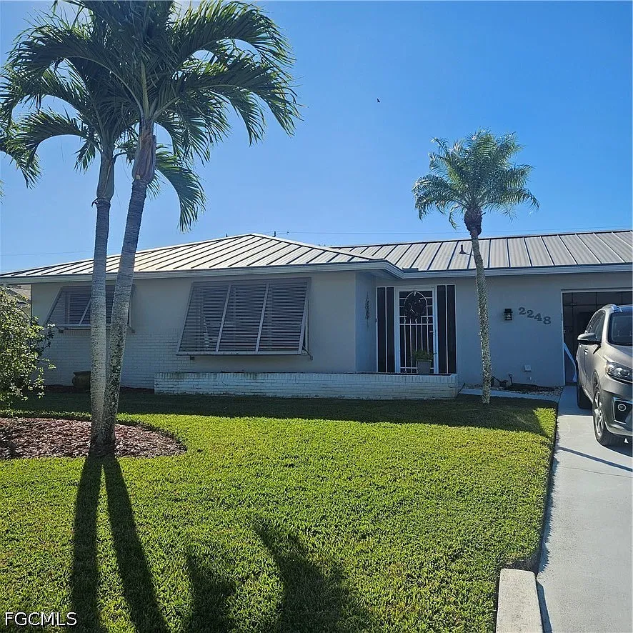 2 bed, 2.0 bath, 1107 sqft, $3,000 — Photo 1