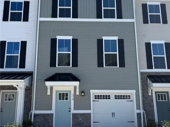238 Tern Ave, Portsmouth, VA 23701