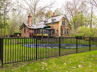 794 Woods Rd, Germantown, NY 12526