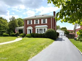 612 Lawrence Ave, Bristol, VA 24201