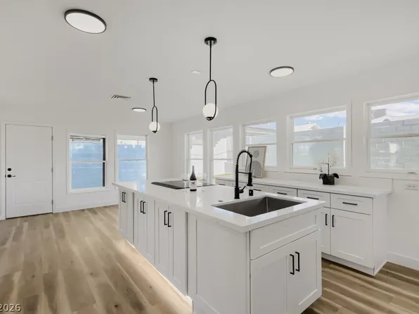 123 Elm St, Henderson, NV 89015