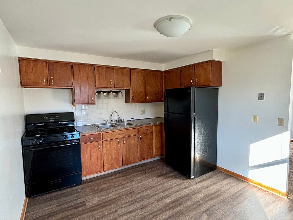 1st image of 50 School St Unit 15