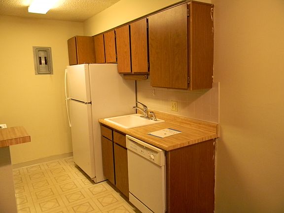 2nd image of 381 S Ames St APT E208